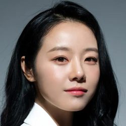 Lee Si-won02